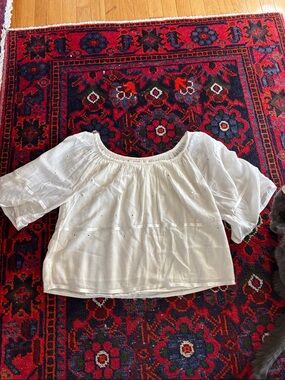 Ella Moss White Eyelet Peasant Top